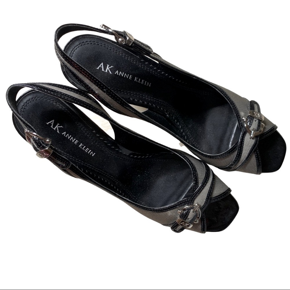 Adorable Ann Klein Peep Toe Summer Heels 👠 Size 9M - Picture 3 of 10